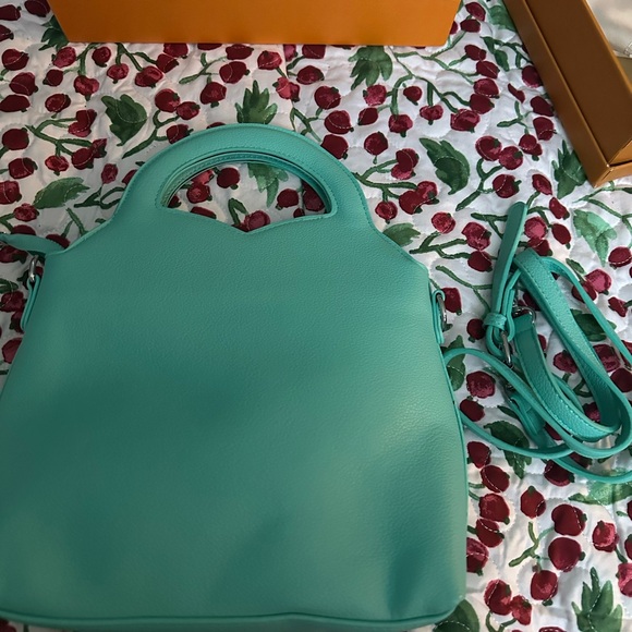 Elegant Teal Handbag. NOT AUTÉNTIC. - Picture 2 of 7